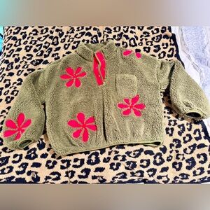 THE GREAT. Olive Fleece with Red Accents size M